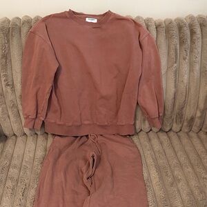 Old Navy Mauve Crewneck Sweatshirt & Jogger Set